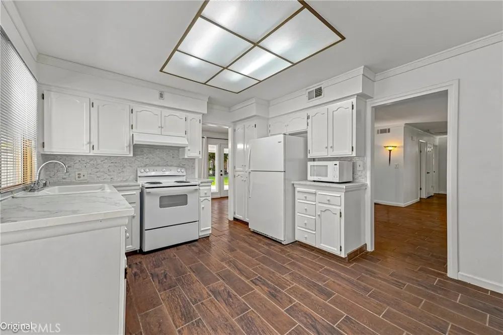 1052 Northwood Merced, CA 95348