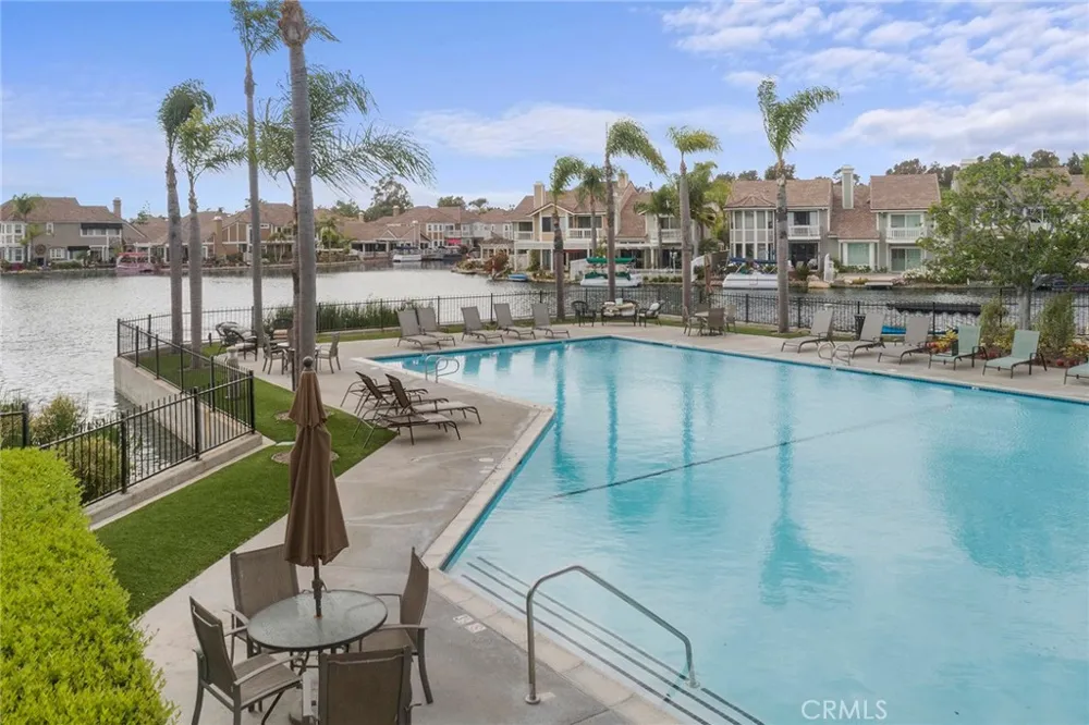 5315 Via Sevilla Yorba Linda, CA 92887