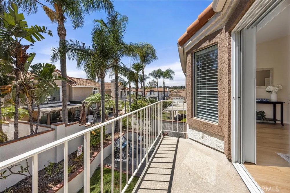 5315 Via Sevilla Yorba Linda, CA 92887