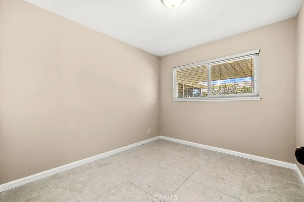 8181 Holland Drive Huntington Beach, CA 92647
