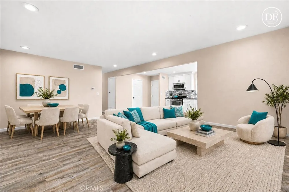 8181 Holland Drive Huntington Beach, CA 92647