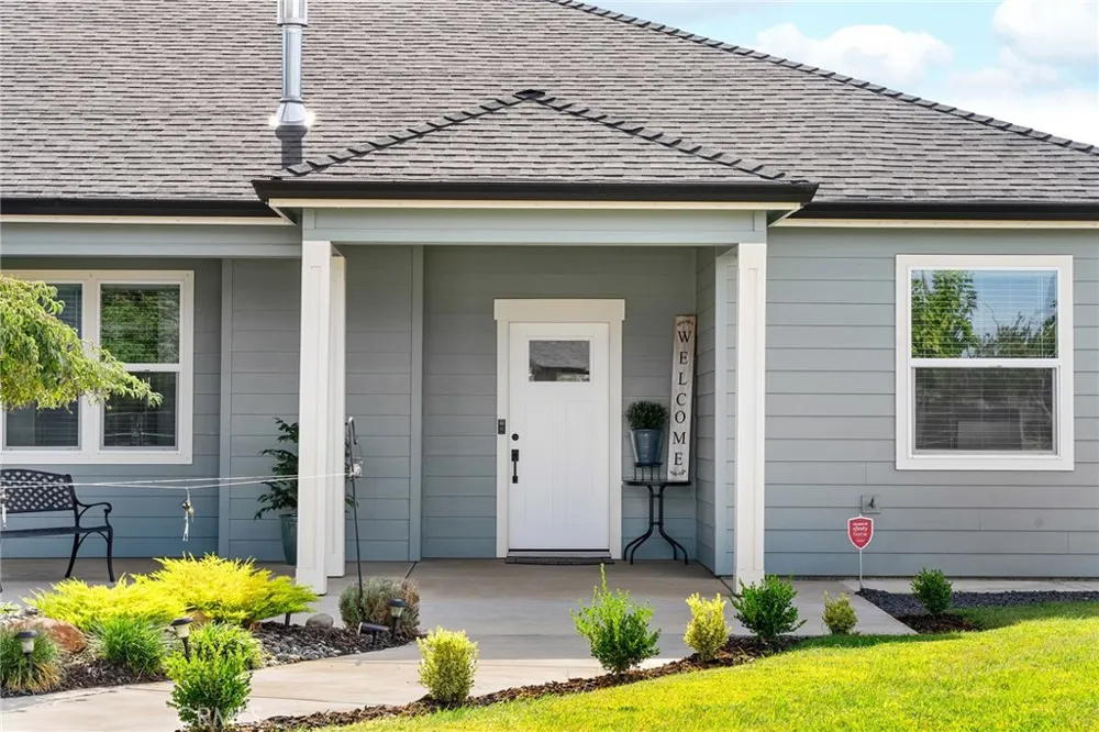 444 Apple Lane Paradise, CA 95969