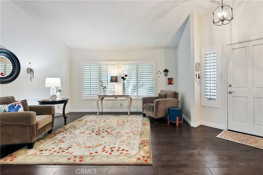 44236 27th W Lancaster, CA 93536