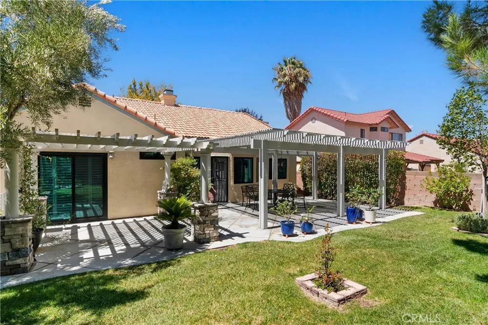 44236 27th W Lancaster, CA 93536
