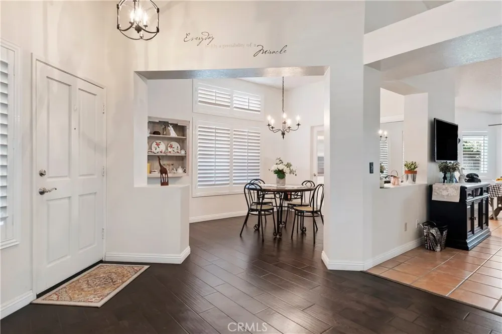44236 27th W Lancaster, CA 93536