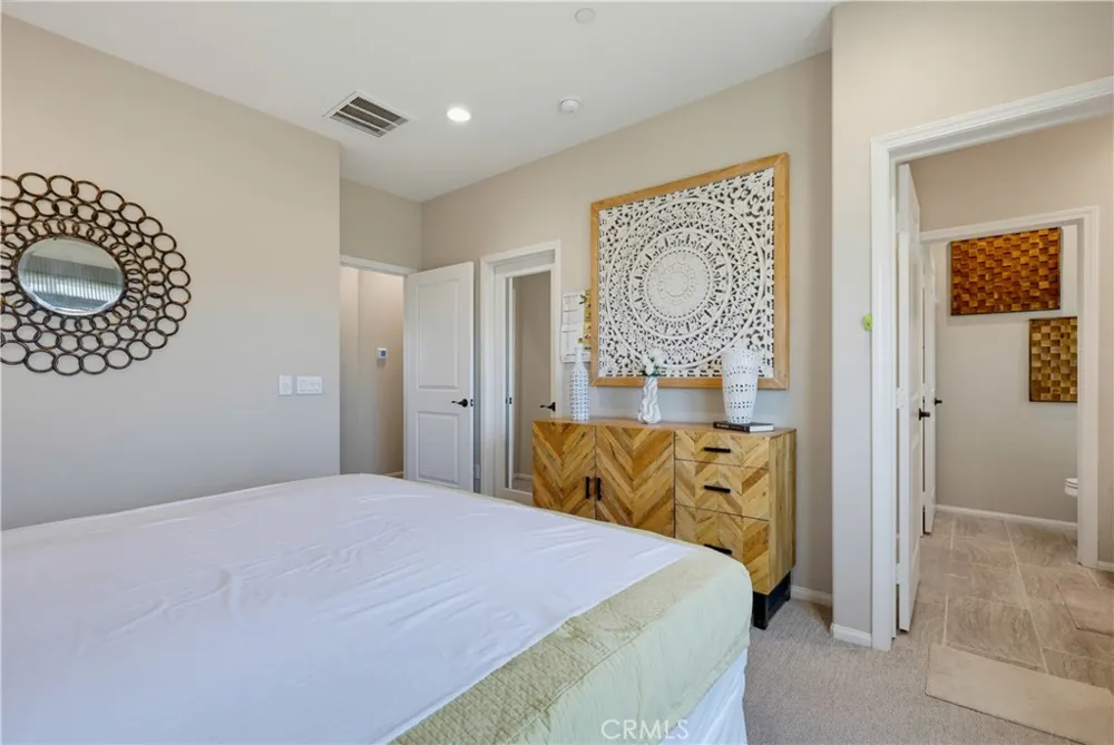 3320 W Mirano Anaheim, CA 92801