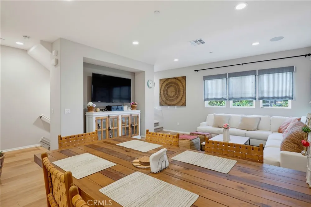 3320 W Mirano Anaheim, CA 92801