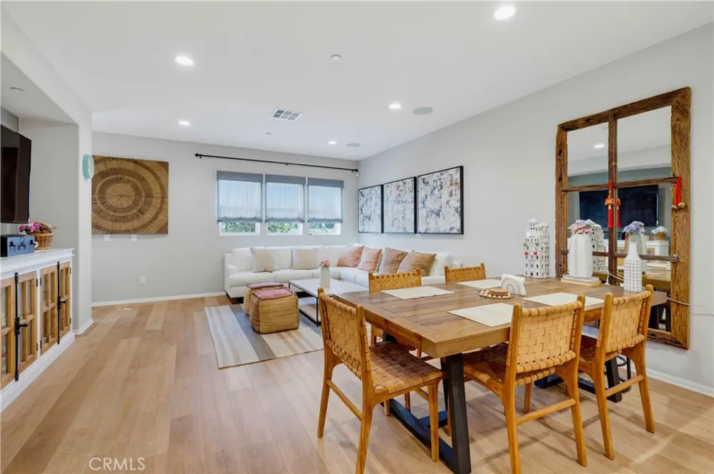3320 W Mirano Anaheim, CA 92801