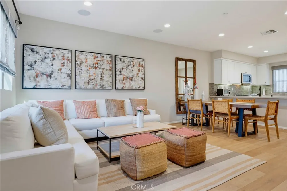 3320 W Mirano Anaheim, CA 92801