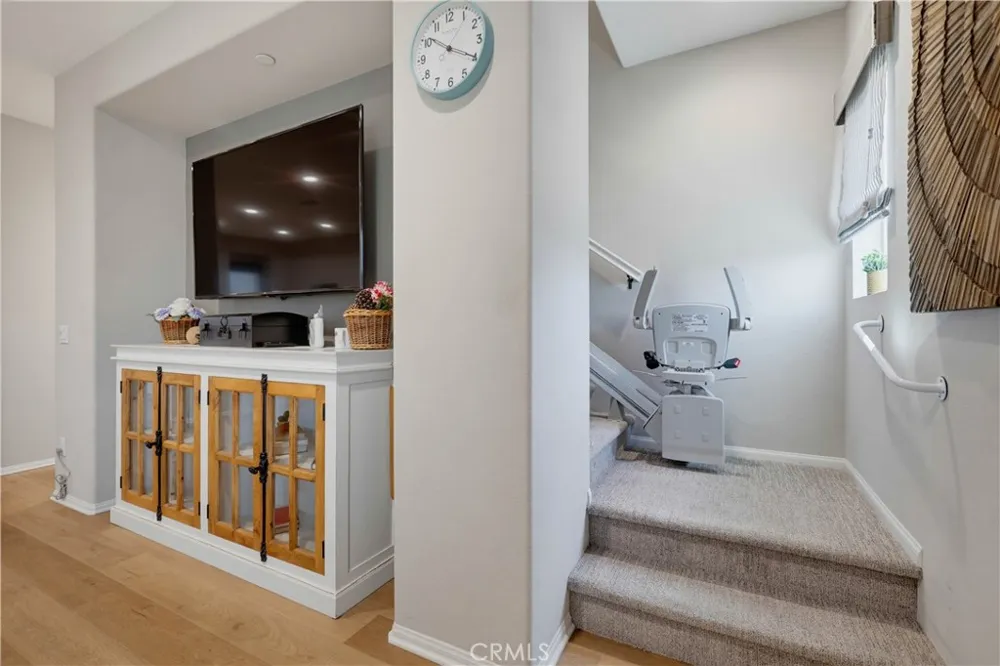 3320 W Mirano Anaheim, CA 92801