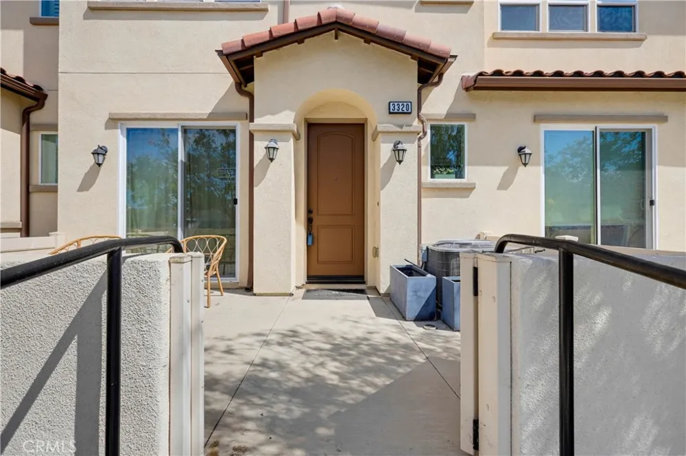 3320 W Mirano Anaheim, CA 92801