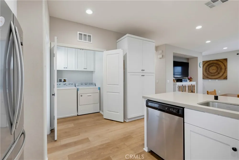 3320 W Mirano Anaheim, CA 92801