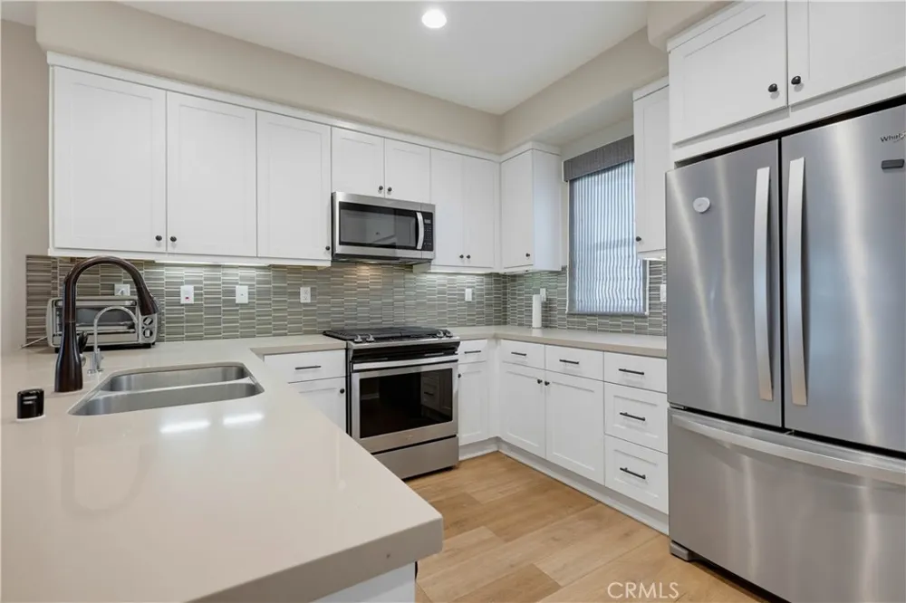 3320 W Mirano Anaheim, CA 92801