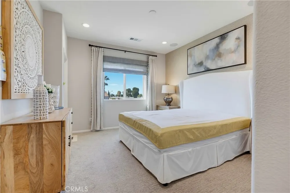 3320 W Mirano Anaheim, CA 92801