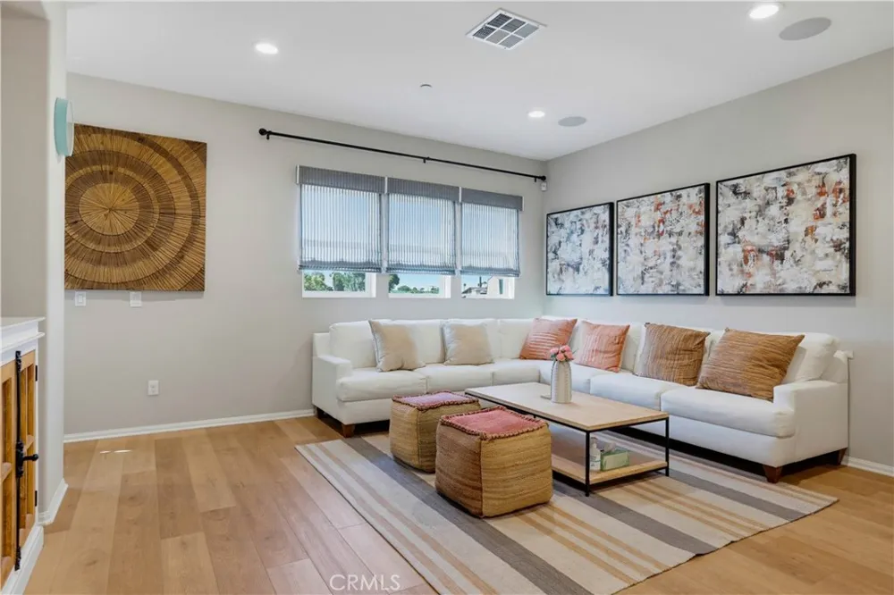 3320 W Mirano Anaheim, CA 92801