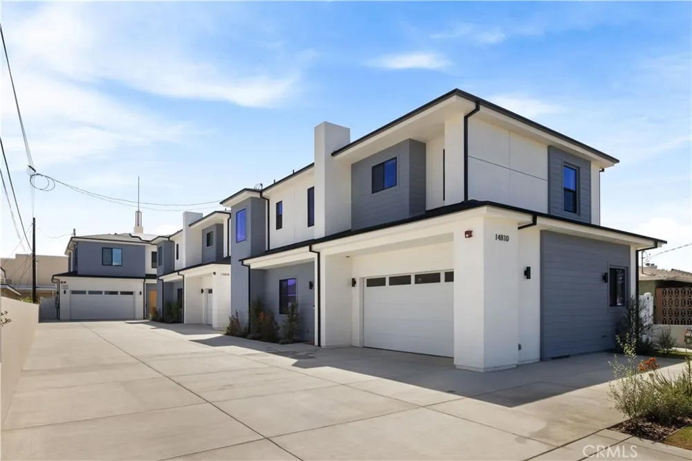 14808 Eastwood Avenue Lawndale, CA 90260