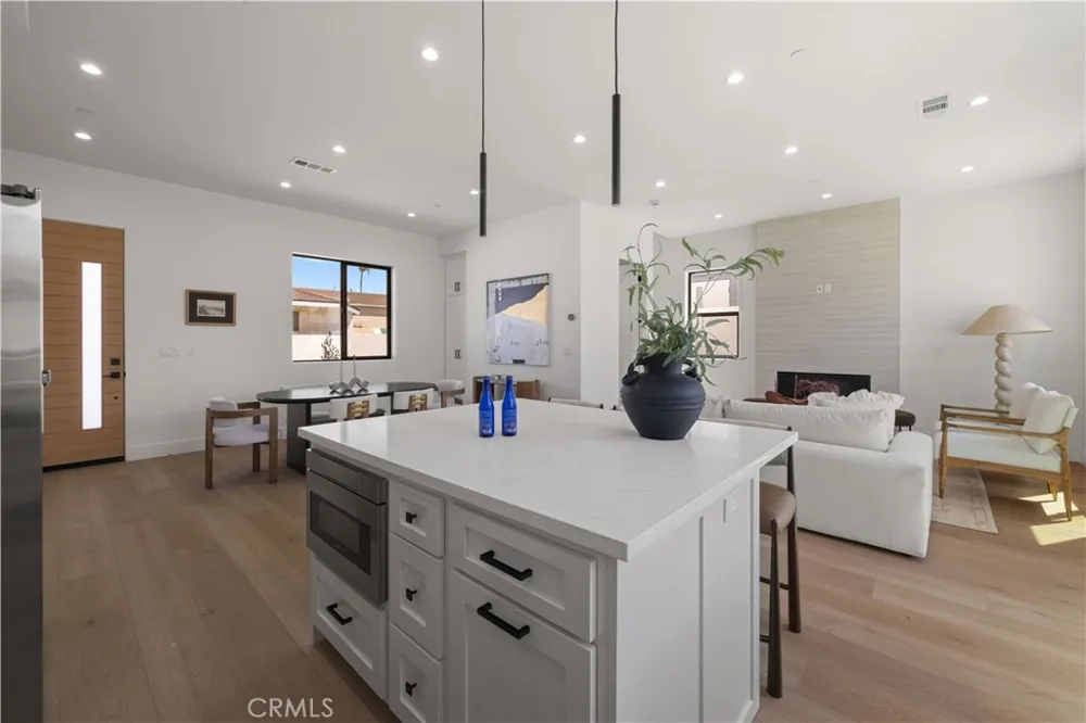 14808 Eastwood Avenue Lawndale, CA 90260