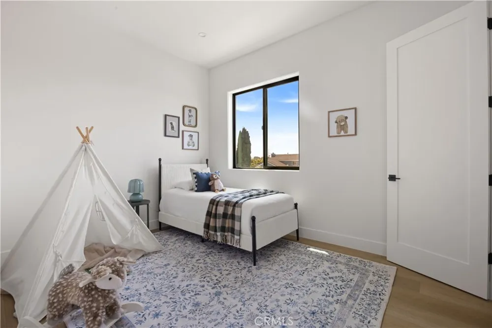 14808 Eastwood Avenue Lawndale, CA 90260
