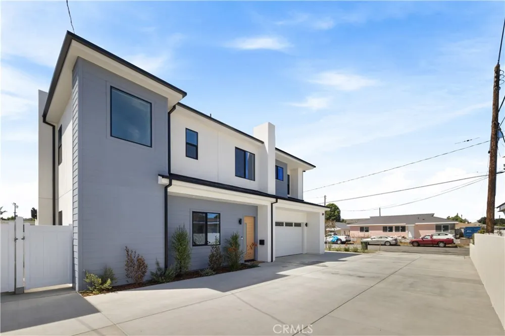 14808 Eastwood Avenue Lawndale, CA 90260