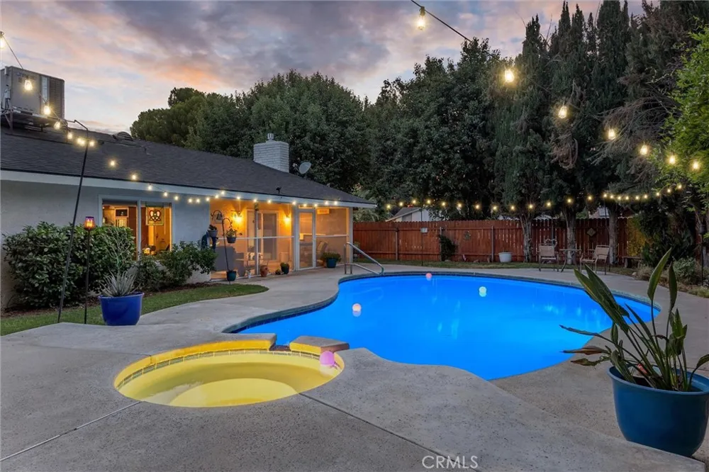 308 Swan Court Bakersfield, CA 93309