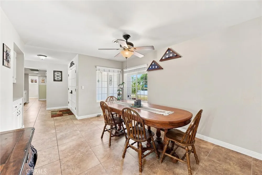 308 Swan Court Bakersfield, CA 93309