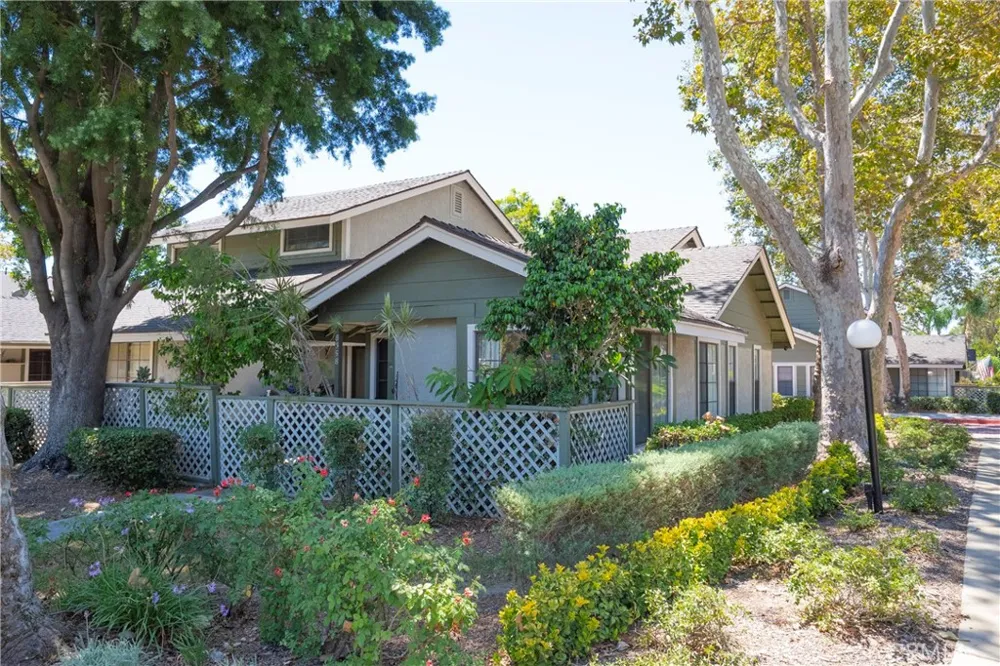 8358 Branchwood Rancho Cucamonga, CA 91730