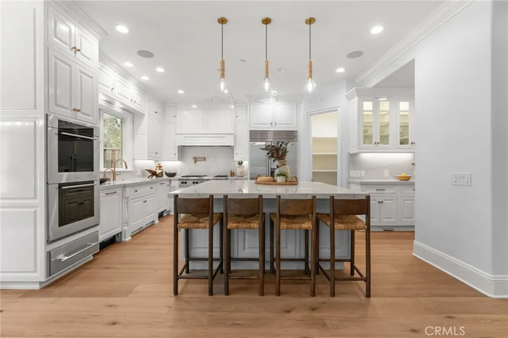 1961 Port Nelson Newport Beach, CA 92660