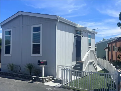 2767 W 1st Street #14