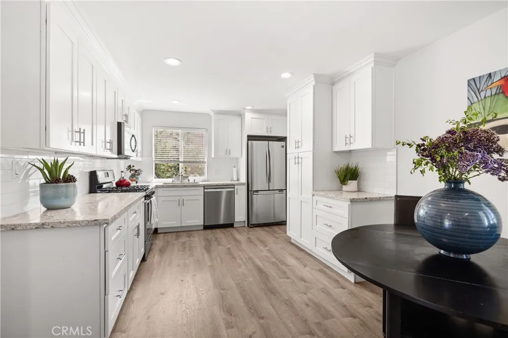 622 Comet Avenue Simi Valley, CA 93065