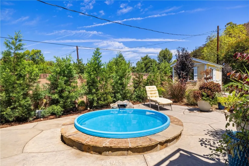 622 Comet Avenue Simi Valley, CA 93065
