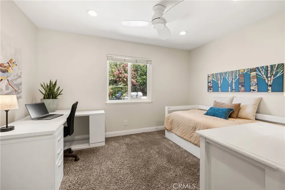 622 Comet Avenue Simi Valley, CA 93065