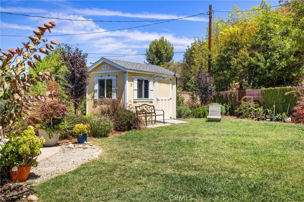 622 Comet Avenue Simi Valley, CA 93065
