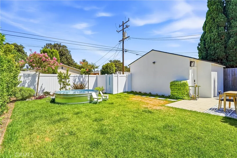 2870 Daisy Long Beach, CA 90806