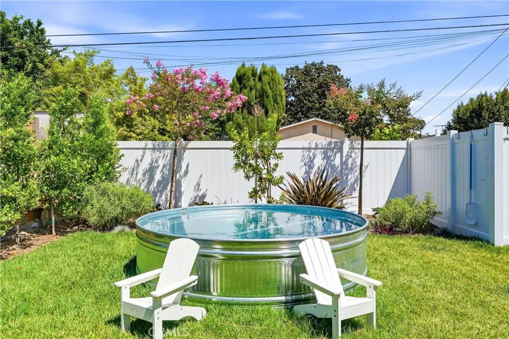 2870 Daisy Long Beach, CA 90806