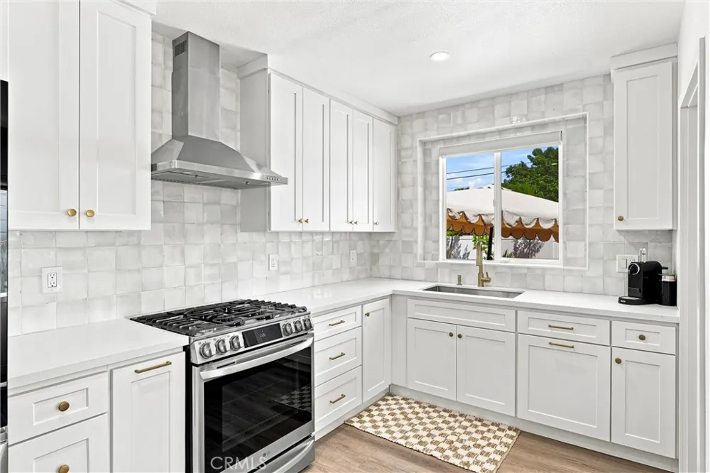 2870 Daisy Long Beach, CA 90806
