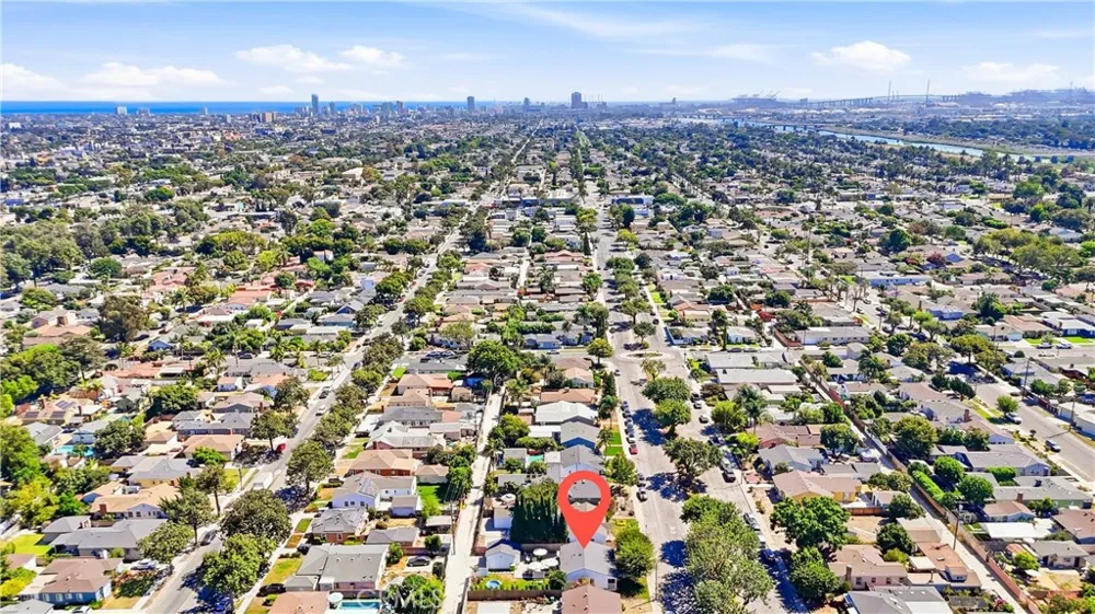 2870 Daisy Long Beach, CA 90806