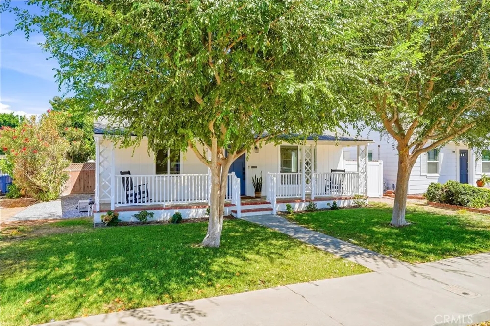 2870 Daisy Long Beach, CA 90806