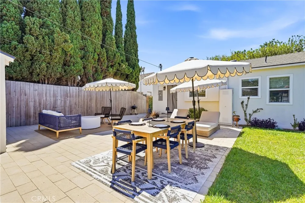 2870 Daisy Long Beach, CA 90806