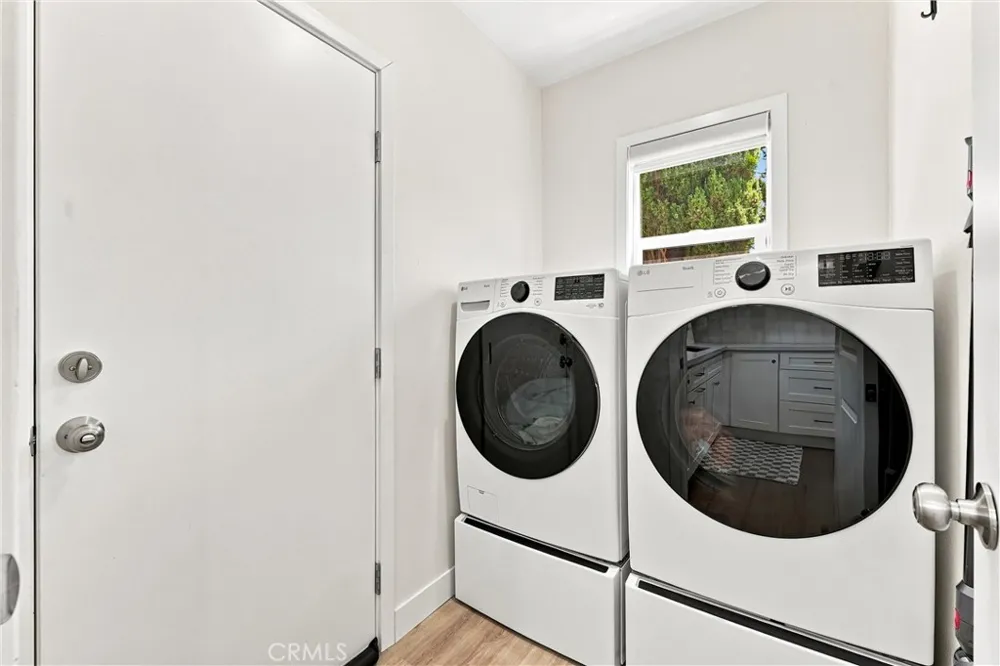2870 Daisy Long Beach, CA 90806