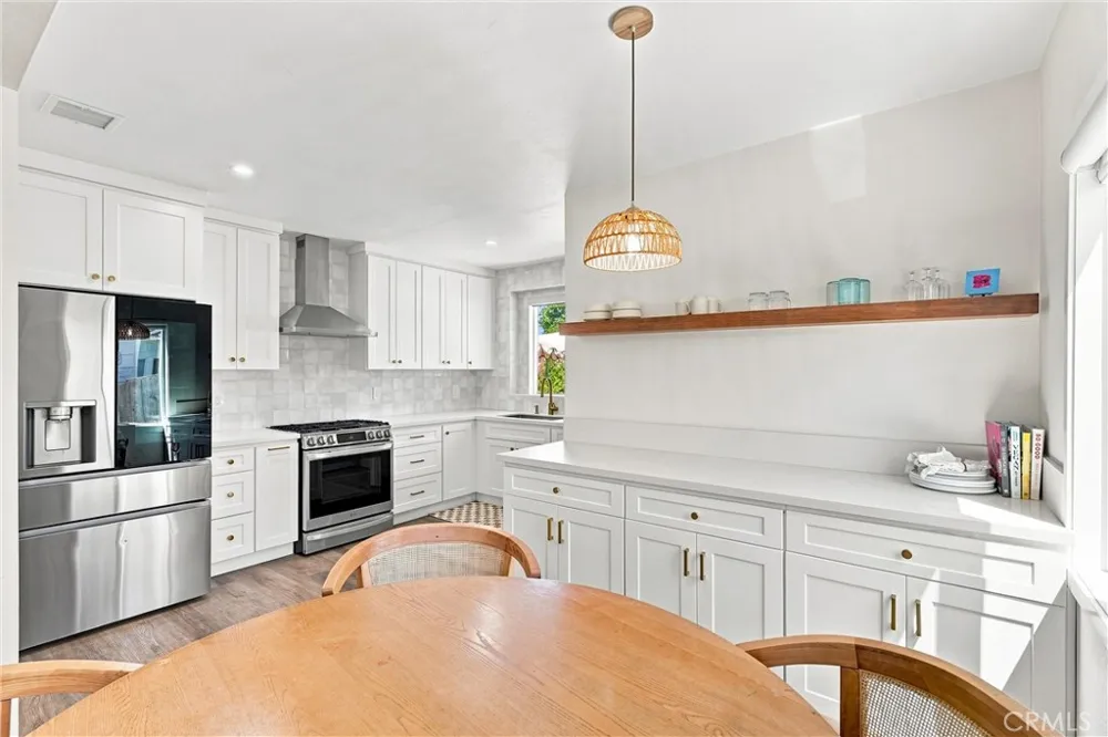 2870 Daisy Long Beach, CA 90806