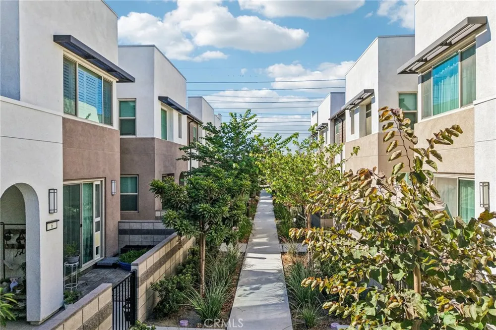 3630 E Peckham Paseo #2 Ontario, CA 91761