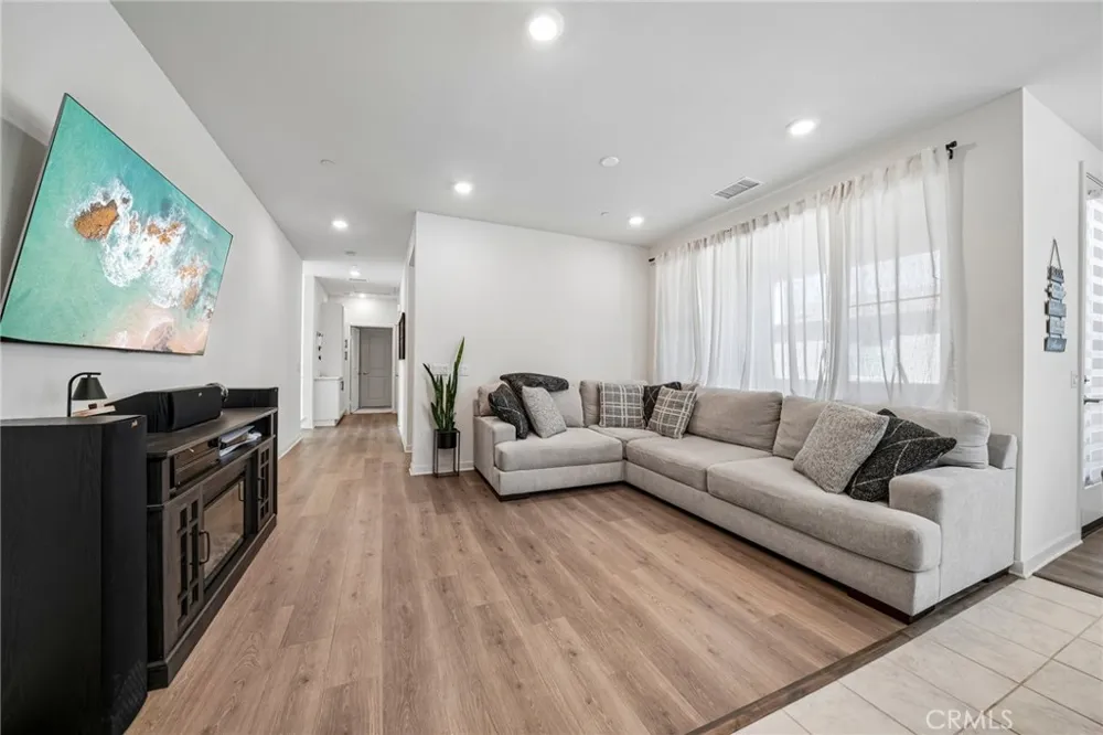 3630 E Peckham Paseo #2 Ontario, CA 91761