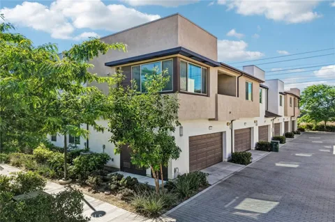 3630 E Peckham Paseo #2