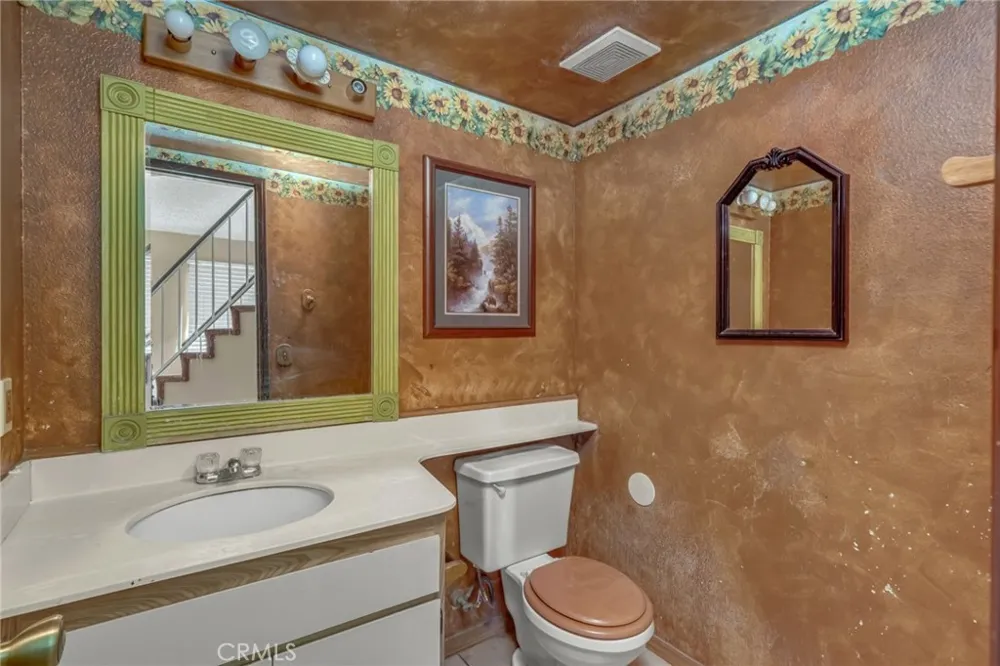 1918 W Quartermaster Colton, CA 92324