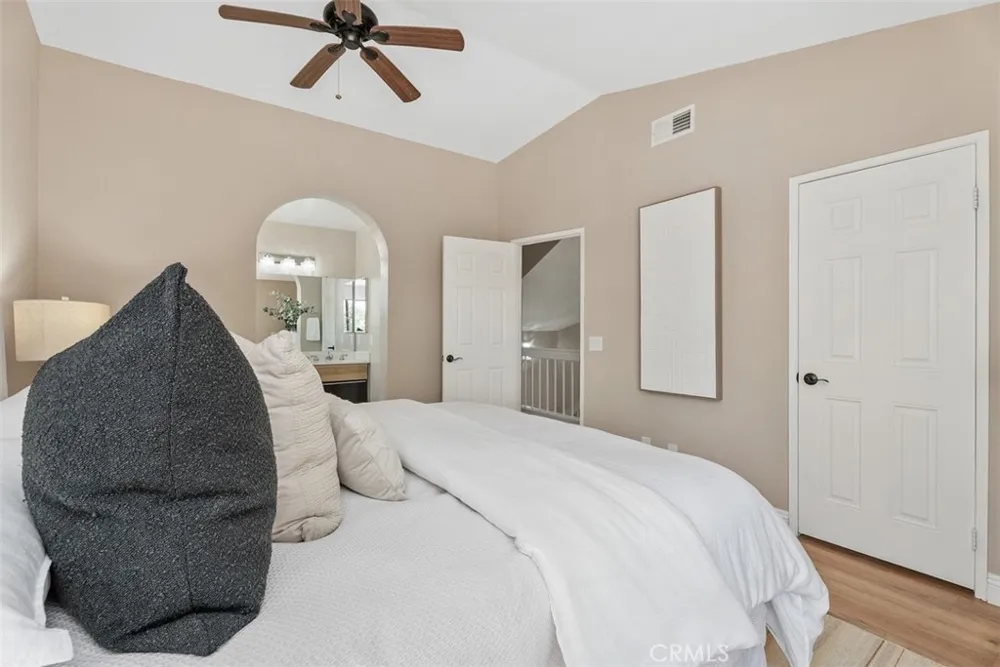 16 Crucillo Rancho Santa Margarita, CA 92688