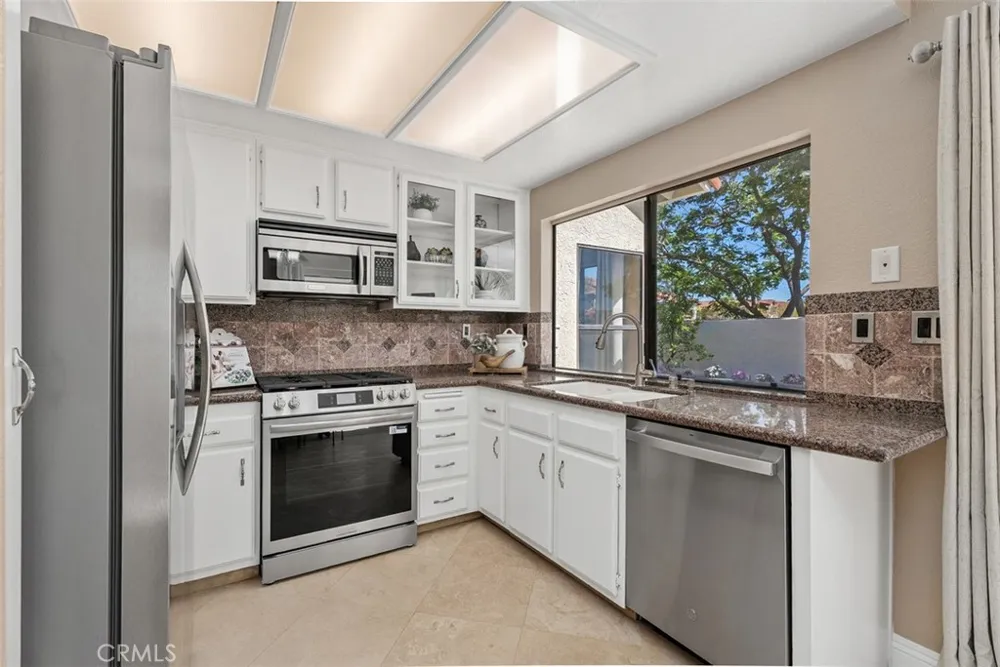 16 Crucillo Rancho Santa Margarita, CA 92688