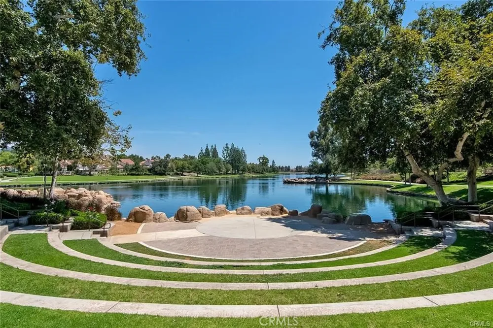 16 Crucillo Rancho Santa Margarita, CA 92688
