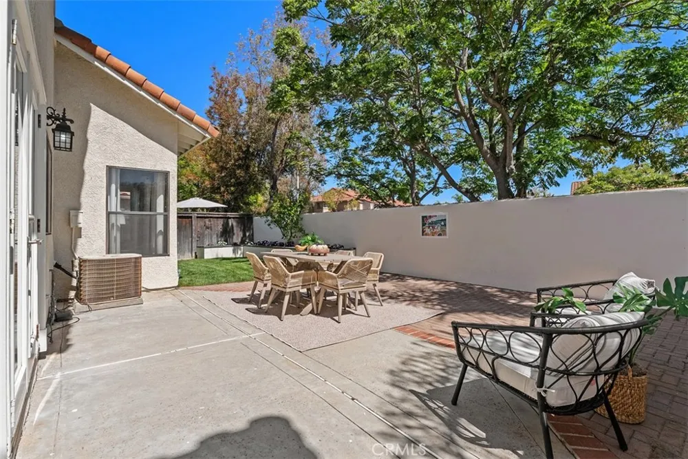 16 Crucillo Rancho Santa Margarita, CA 92688