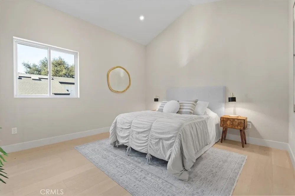 21811 San Jose Street Chatsworth, CA 91311