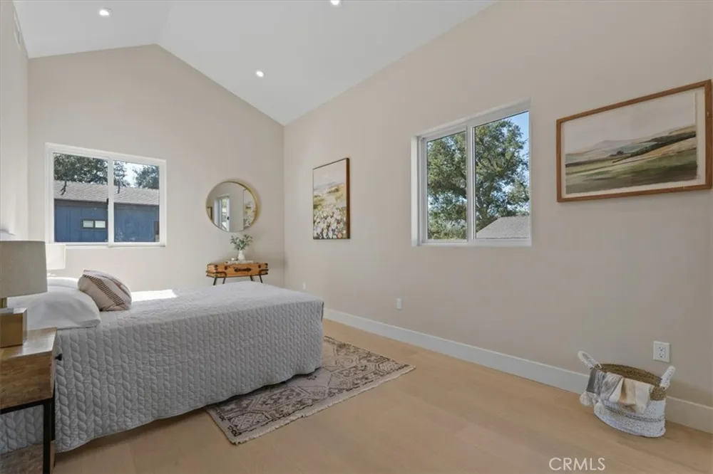 21811 San Jose Street Chatsworth, CA 91311